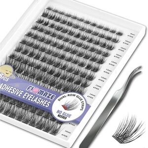 Flomaze Adhesive Eyelashes with Tweezers